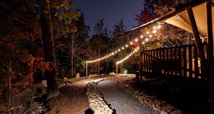 Incredible Rustic Tented Cabin with Fire Pit in Gatlinburg, Tennessee