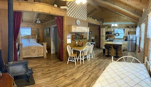 2 bedrooms, bed sheets