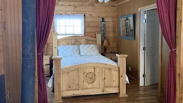 2 bedrooms, bed sheets