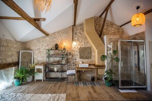 Habitació doble superior, vistes a la piscina | Bany