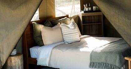 Idyllic Tented Cabin Great for a Romantic Getaway in South Carolina
