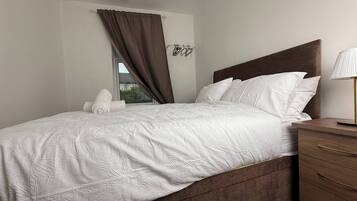 Talo, 3 makuuhuonetta, näköala puutarhaan | 3 makuuhuonetta