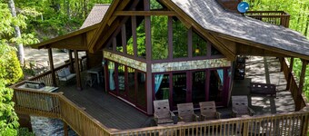Lakeview Cabin with Large Private Deck in Topton, North Carolina