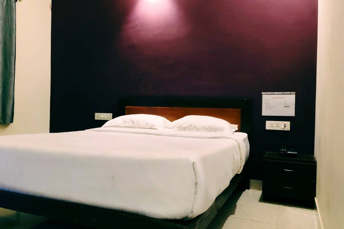 Deluxe Room | Free WiFi