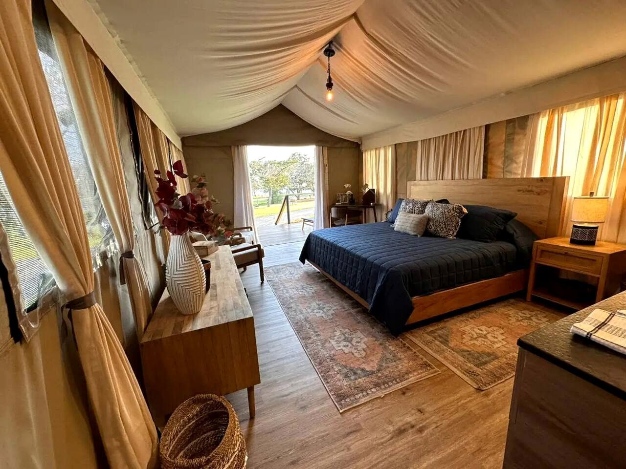 1 habitación y ropa de cama 