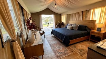 1 habitación y ropa de cama