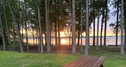 Fully-Equipped A-Frame with Beautiful Lake Views in Michigan
