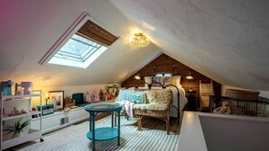 1 bedroom, iron/ironing board, travel crib, WiFi
