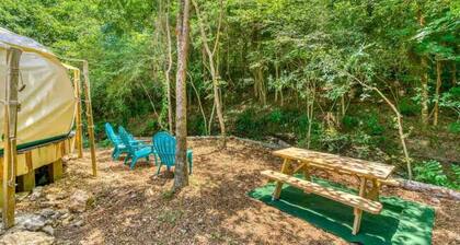 Picturesque Bell Tent with Fire Pit and Picnic Area in Alabama