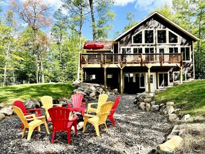 Property grounds - Group Lake Cabin with Ping Pong Table Loaded with Kayaks in Wisconsin (Stone Lake)