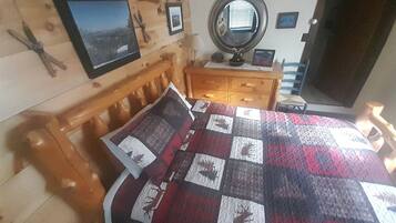 1 camera, una scrivania, Wi-Fi, lenzuola