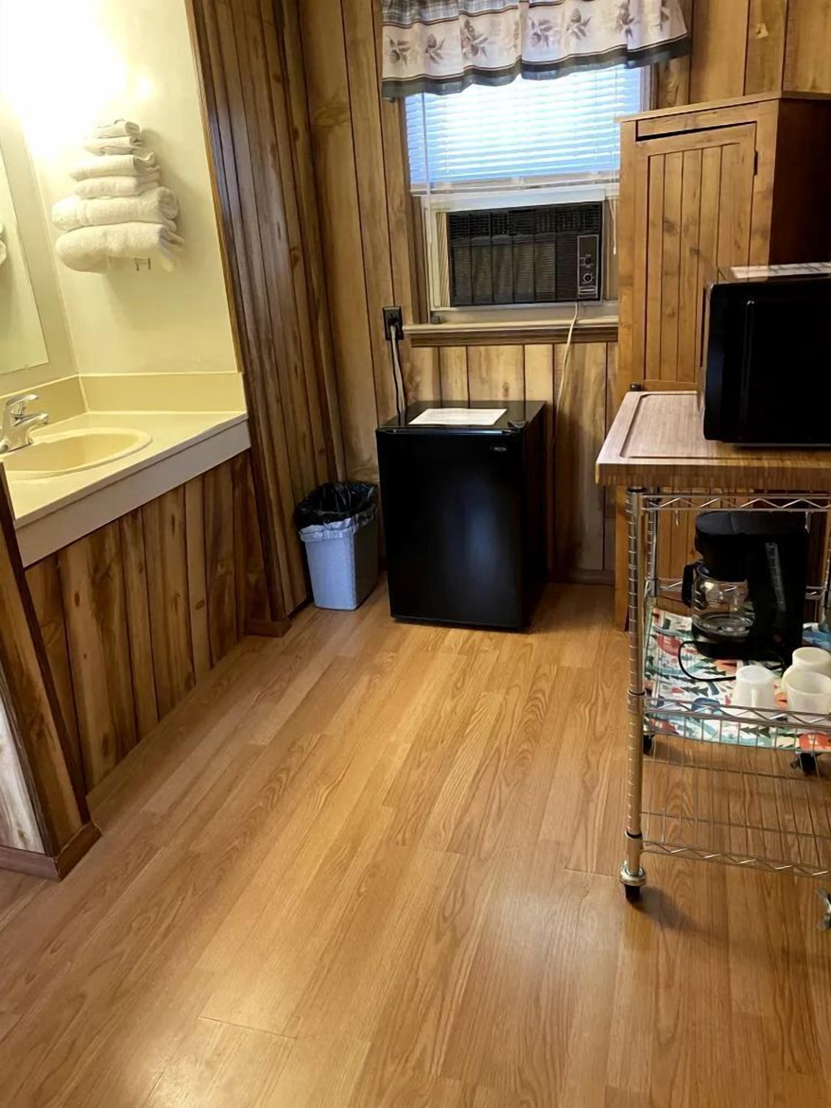 Fridge, microwave, cookware/dishes/utensils