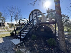 Property grounds - Stunning Tube Vacation Rental with Fire Pit in Danville, Kentucky (Danville)