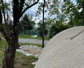 Property grounds - Peaceful Tube Vacation Rental with Fire Pit in Danville, Kentucky (Danville)