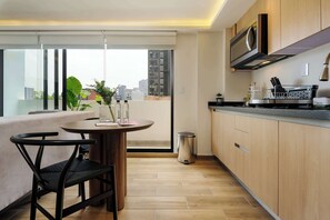 Interior - w* | Serene Loft w/ Elegant Balcony in Colima (Ciudad de México)