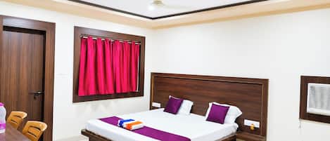 Chambre Double Deluxe, plusieurs lits | Vue de la chambre
