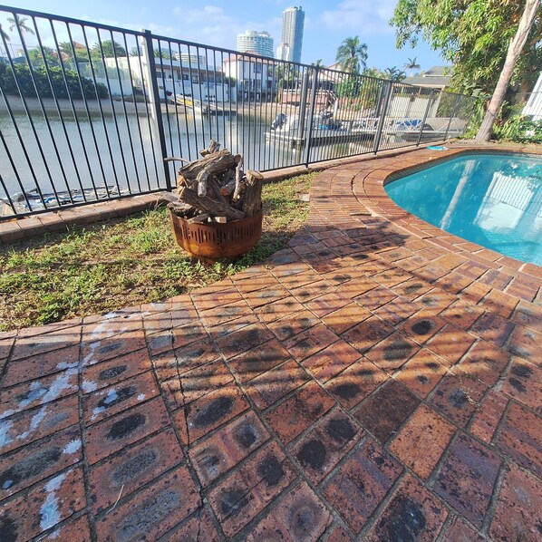 Shared Dormitory, 1 Bedroom, Smoking, Balcony | Fishing