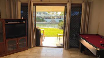 Shared Dormitory, 1 Bedroom, Smoking, Balcony | Living room