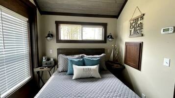 1 habitación, escritorio, wifi y ropa de cama