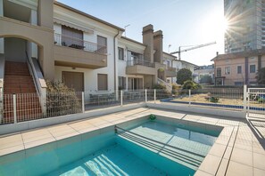 Pool - Apartment 'Valentina 1 - First Floor' with Shared Pool, Wi-Fi and Air Conditioning (Lido di Jesolo)