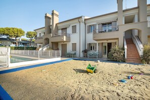 Children’s area - Apartment 'Valentina 1 - First Floor' with Shared Pool, Wi-Fi and Air Conditioning (Lido di Jesolo)