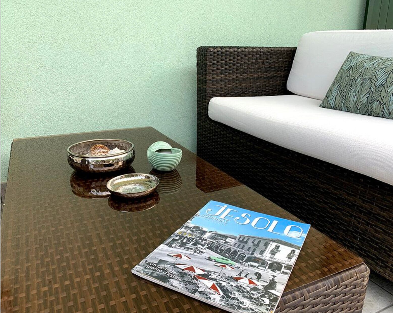 المنشأة من الداخل