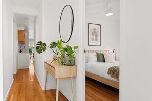4 Schlafzimmer, Bügeleisen/Bügelbrett, Reisekinderbett, WLAN