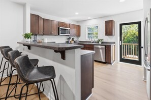 Fridge, microwave, oven, stovetop - Modern home near Convention Center (Indianapolis)