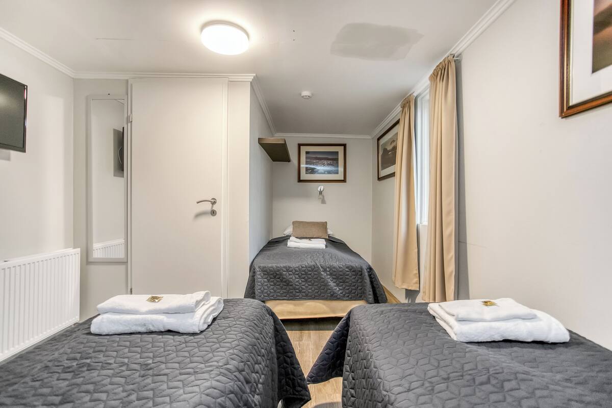 Triple Room, Private Bathroom | Free WiFi