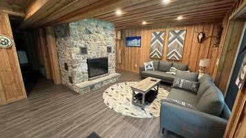 TV connectée, cheminée