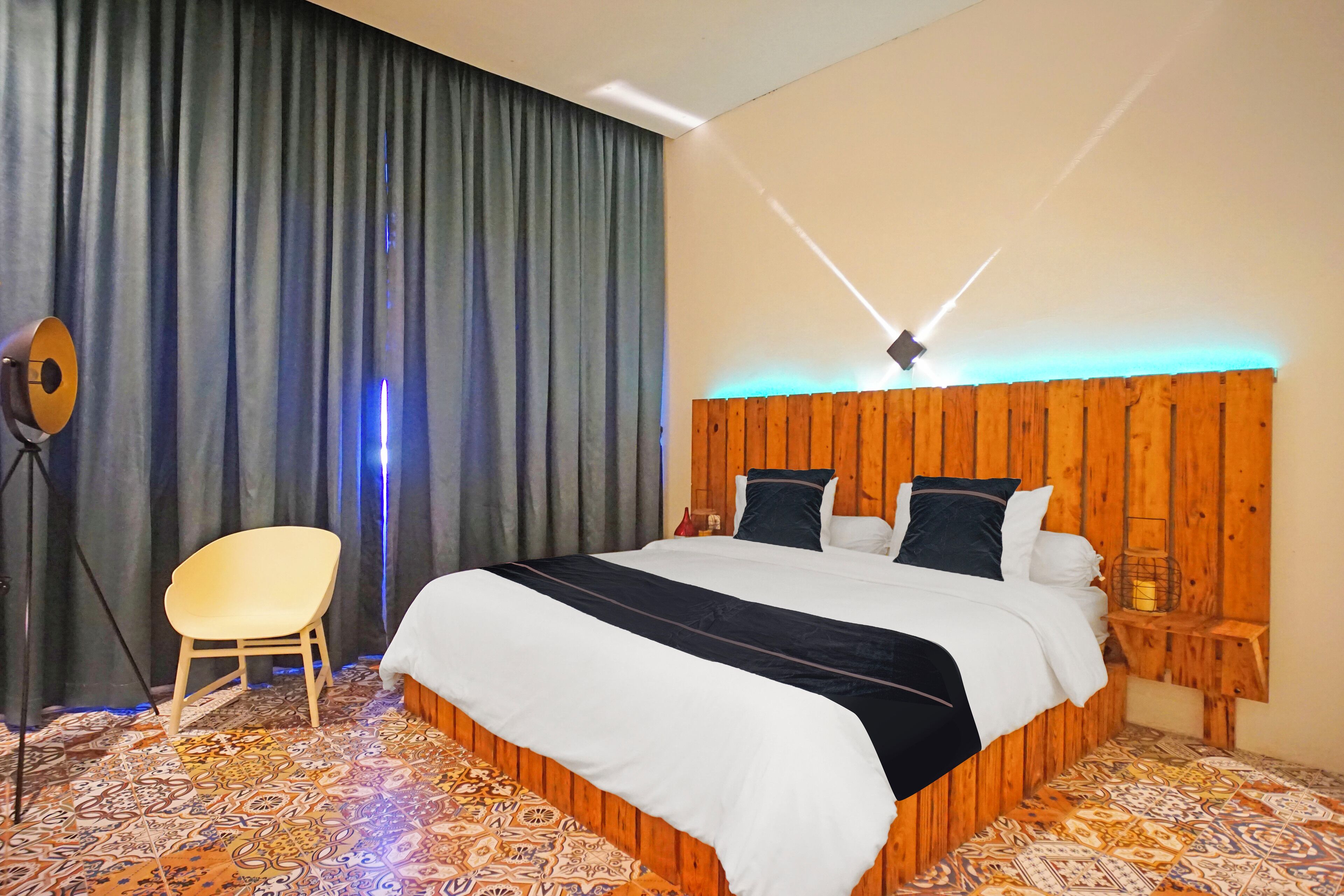 Suite, 1 Doppelbett | Kostenloses WLAN, Bettwäsche