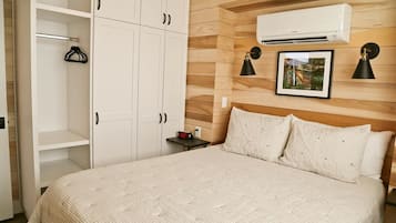 1 多间卧室、办公桌、WiFi、床单