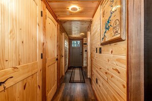 Interior - Cozy Family Cabin with Deck in Oklahoma (Afton)