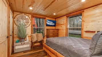 2 bedrooms, bed sheets