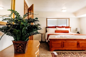 3 間睡房、書桌、Wi-Fi、床單