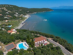 Exterior - Studio Apartment 'Apraos Bay Hotel  13' with Sea View, Wi-Fi and Air Conditioning (Απραος)