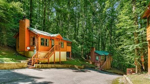 Exterior - Dog-Friendly Cabin with Indoor Jacuzzi in Sevierville, Tennessee (Sevierville)