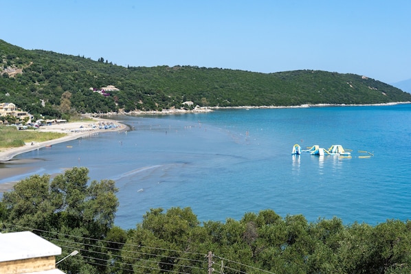 Beach - Studio Apartment 'Apraos Bay Hotel Room 6' with Sea View, Wi-Fi and Air Conditioning (Απραος)