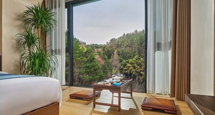 Pandora Boutique Hotel-Within Zhangjiajie National Forest Park