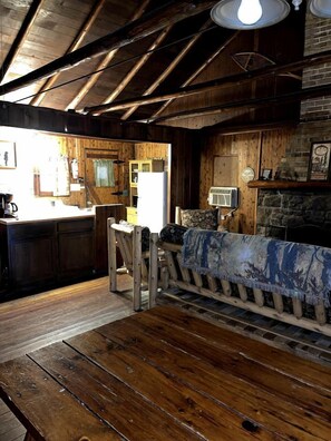 Interior - Pet-Friendly Cabin for 6 Near Cook Forest, Ideal for Glamping in Pennsylvania (Clarington)