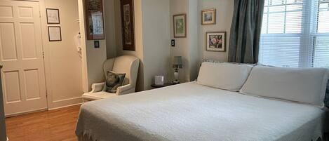 1 bedroom, WiFi, bed sheets