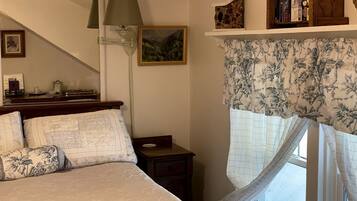 1 habitación, wifi y ropa de cama