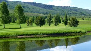 Golf - Charming Glamping Wagon with Mountain Views on Working Ranch near Grand Teton – Tetonia, Idaho (Tetonia)