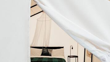 1 habitación, wifi y ropa de cama