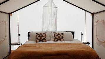 1 habitación, wifi y ropa de cama