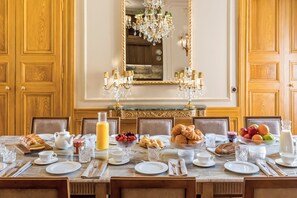 Repas de petit déjeuner