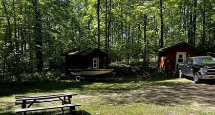 Charming Cabin in the Trees near Boulder Lake for an Amazing Escape near White Lake, Wisonsin
