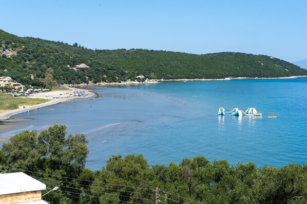 Beach - Studio Apartment 'Apraos Bay Hotel  18' with Sea View, Wi-Fi and Air Conditioning (Απραος)