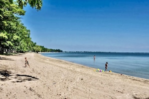 Beach nearby, sailing, kayaking, fishing