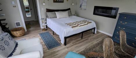 1 slaapkamer, een bureau, wifi, beddengoed